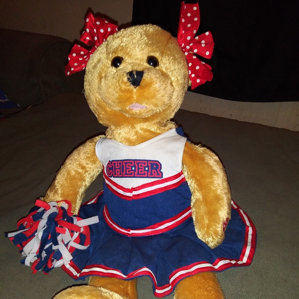 Chantilly Lane Musical Bear